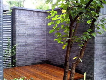 ��ɽ�rʯ��