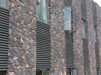 ��ɽ�rʯ��