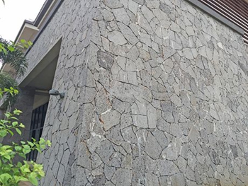 ��ɽ�rʯ��