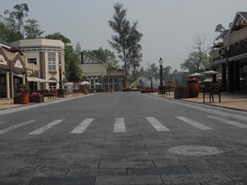 ��ɽ�rʯ��